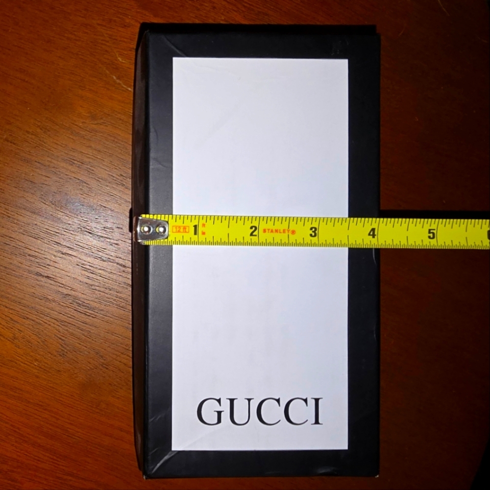 Gucci Black& White Gift Box - Picture 4 of 5